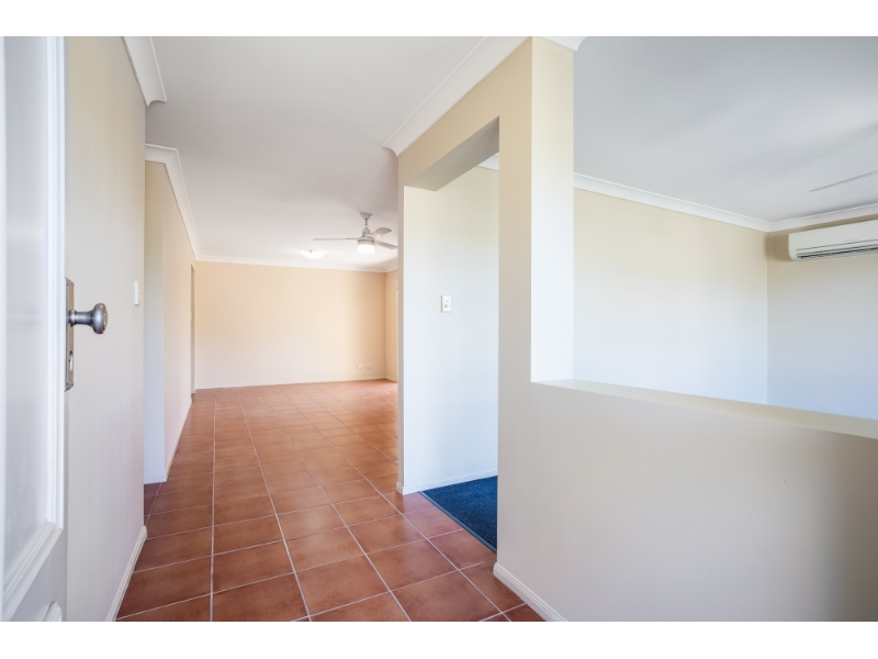 61 Warroo Drive, DECEPTION BAY House for rent Listed by Ray White