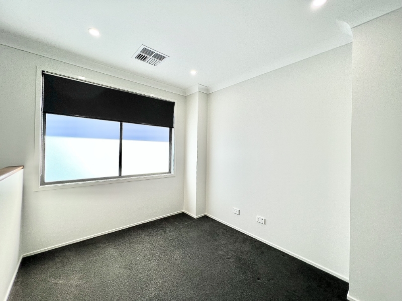 20 Waxflower Street, DENHAM COURT House for rent Listed by Aidan