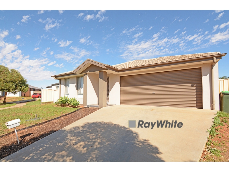 23 Boomerang Court, MILDURA House for rent Listed by Davin Demarco of