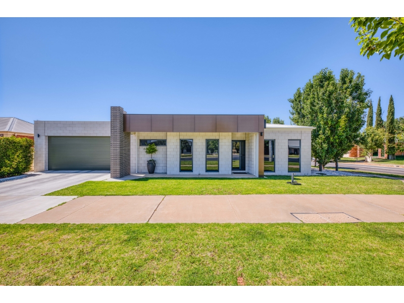 Rental properties & online application form