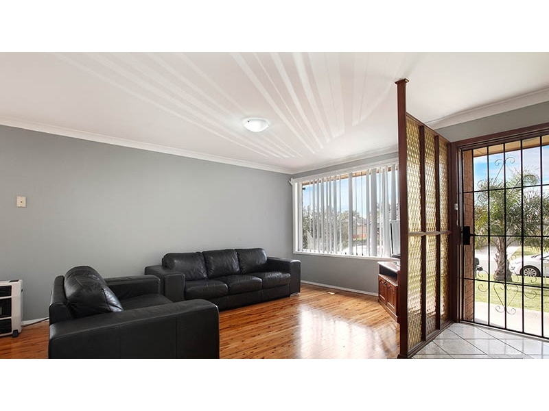 32 Denzil Avenue, ST CLAIR House for rent Listed by of Elite Agency