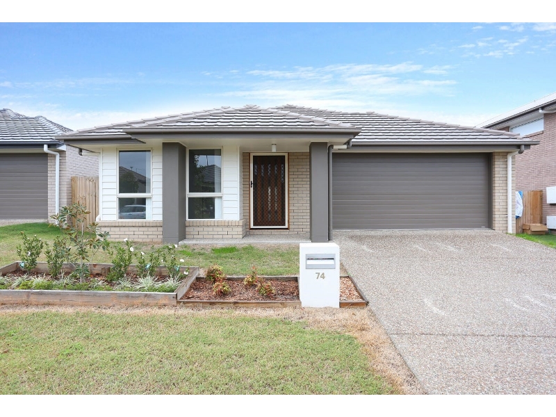 74 Mapleton Drive, NORTH LAKES House for rent Listed by North Lakes