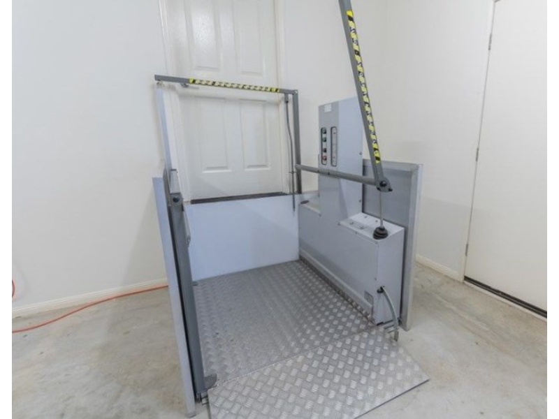 46 Amity Drive, ROTHWELL House for rent Listed by North Lakes Team of