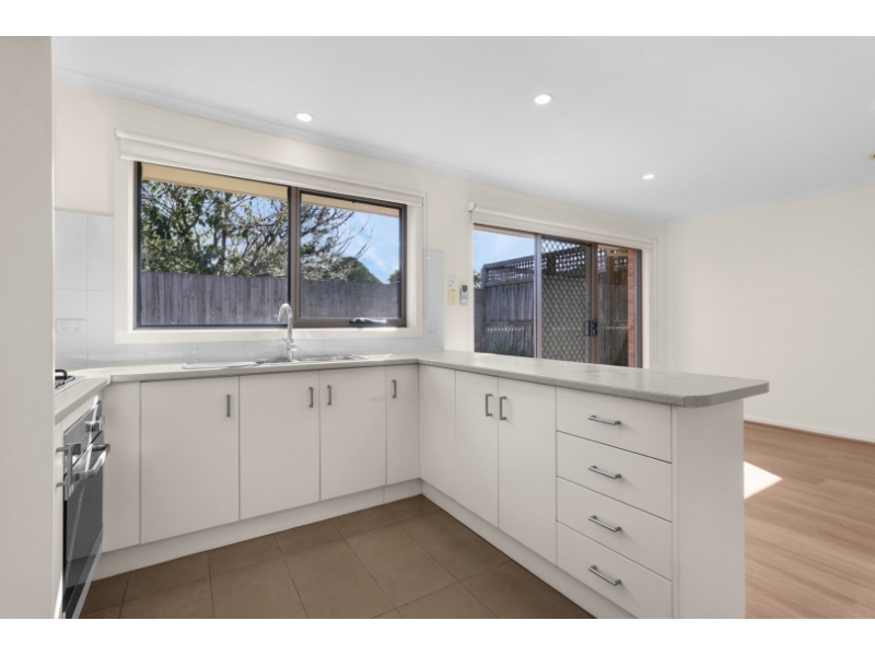2/168 Corrigan Road, NOBLE PARK Apartment for rent Listed by Minmin