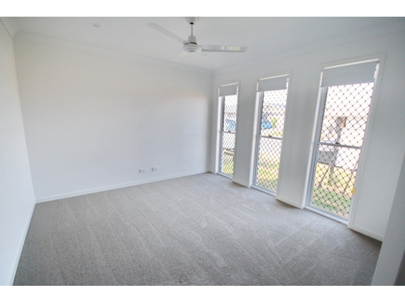 4 Bright Street, YARRABILBA House for rent Listed by Lea Sanders of