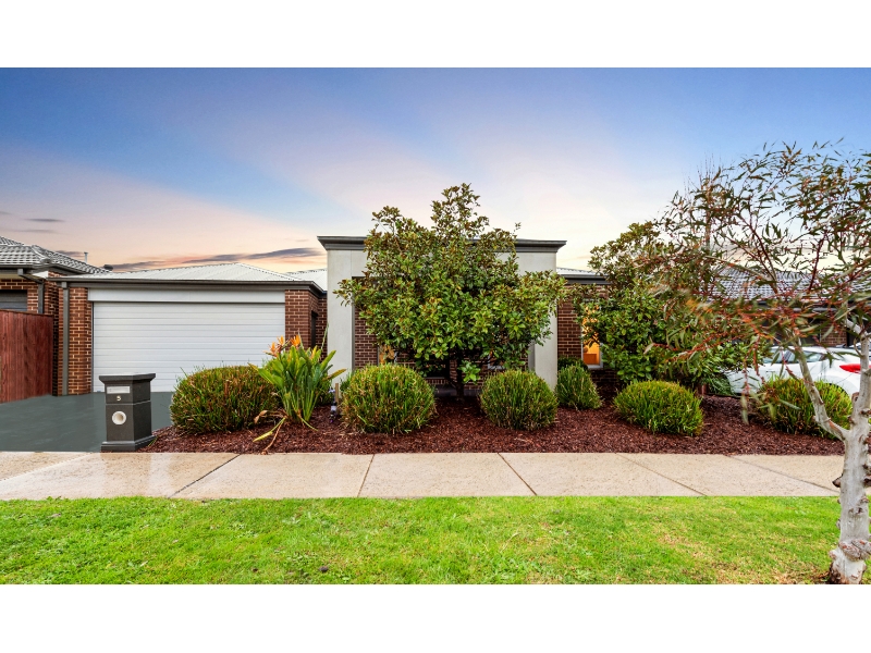 5 Penshurst Crescent, OFFICER House for rent Listed by Ray White