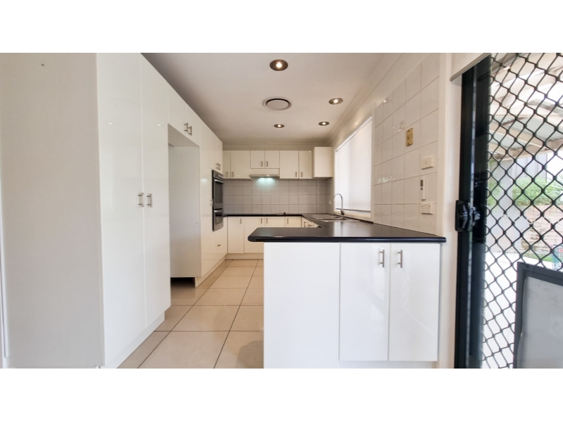 36 Camelot Drive, CRANEBROOK House for rent Listed by Team Radzieta