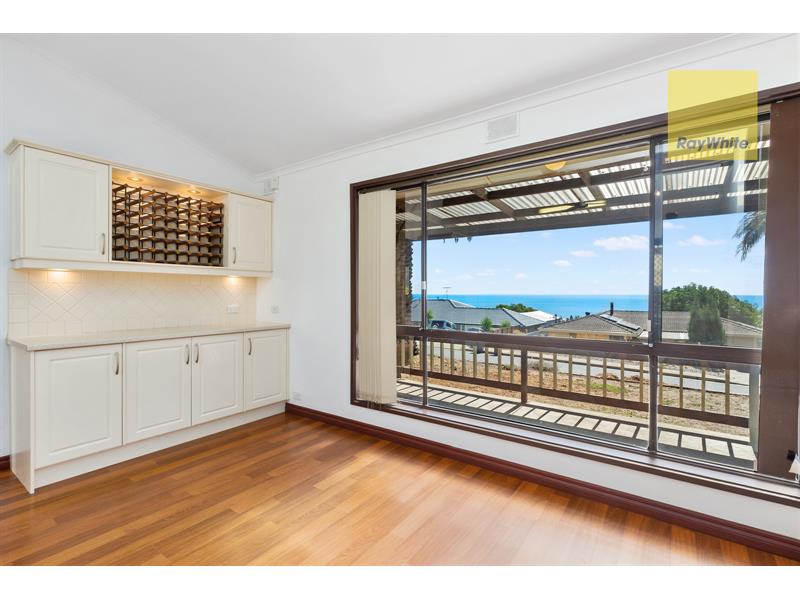 2 Ingomar Court, HALLETT COVE House for rent Listed by Emily Smith of