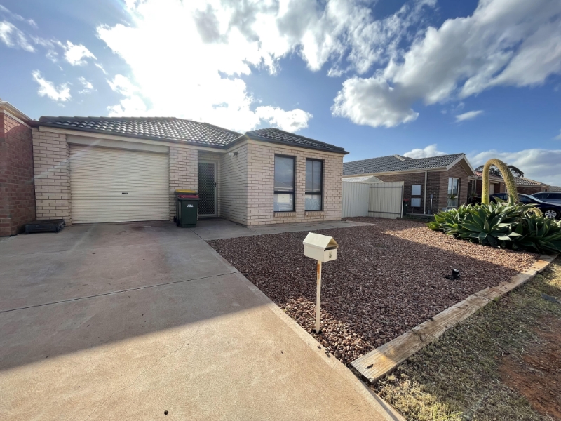 5 Callaghan Court Whyalla Stuart SA 5608 House for rent Listed by