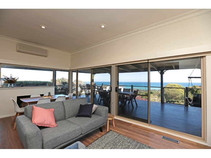 19 Browne Street, MCCRAE House for rent Listed by Laura Vidotto of