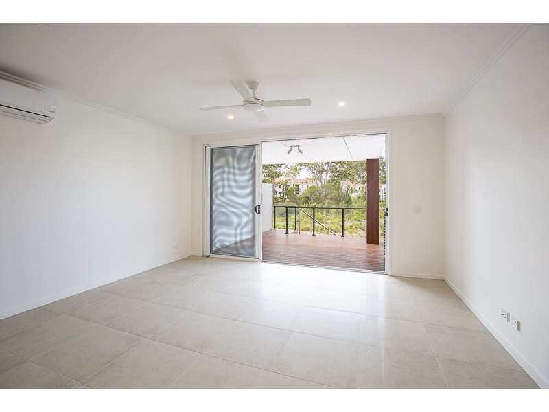 5 Botanique Terrace, ROBINA Townhouse for rent | Listed by Gc Local of ...