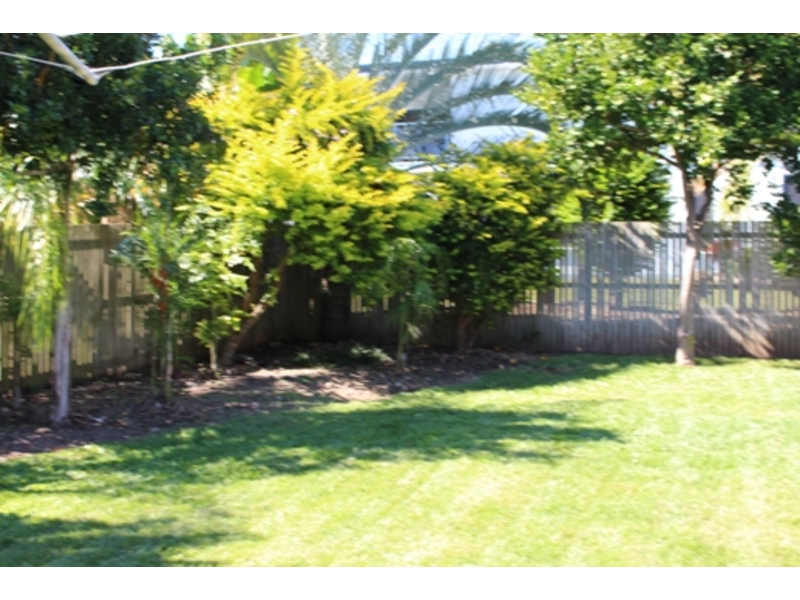 52 Booth Avenue, TANNUM SANDS House for rent Listed by Ray White