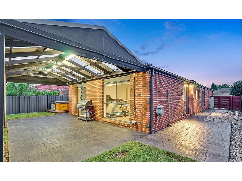 44 Millendon Blvd, TARNEIT House for rent Listed by Marvin Paed of