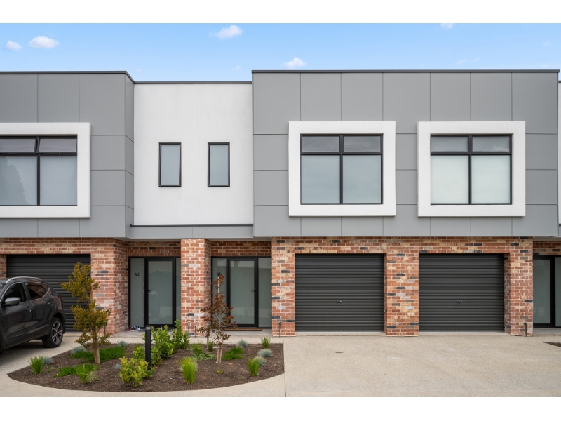 96 Goodall Avenue, CROYDON PARK House for rent Listed by Harrison