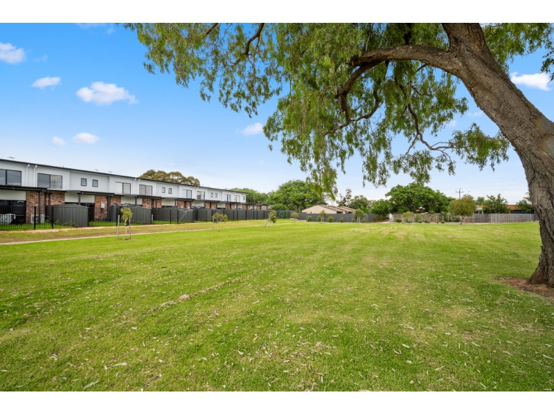 96 Goodall Avenue, CROYDON PARK House for rent Listed by Harrison