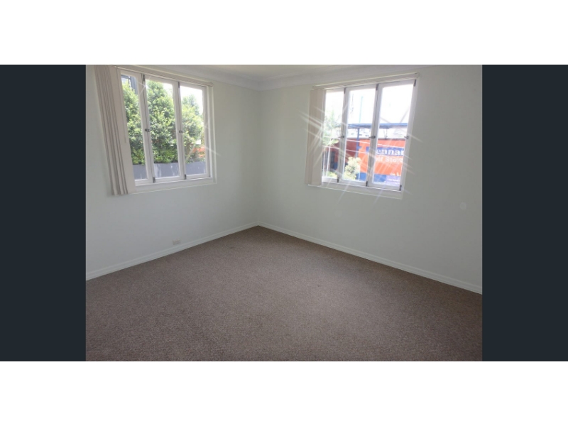 1/35 Bank Street, WEST END Apartment for rent Listed by West End