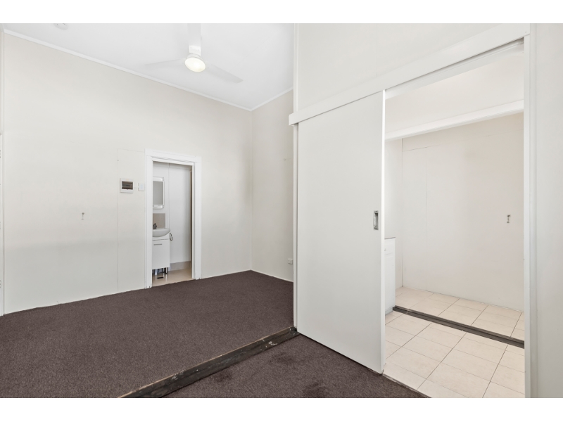 1/2 Hawthorne Street, WOOLLOONGABBA Apartment for rent Listed by West
