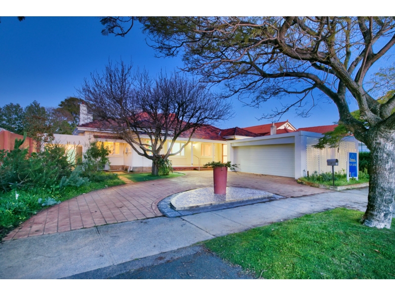 22 Hornsey Road, FLOREAT House for rent Listed by Ariane Anning of