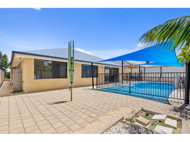 22 Grandoak Drive', CLARKSON House for rent Listed by Casey Moore of Ray White North Quays