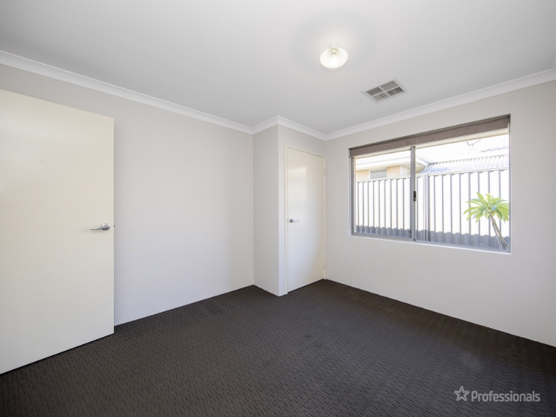 9 Mauve Way, AVELEY House for rent Listed by of Professionals Granger