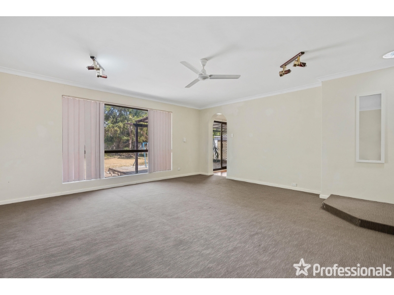 25 Hulley Place, HIGH House for rent Listed by Alysha