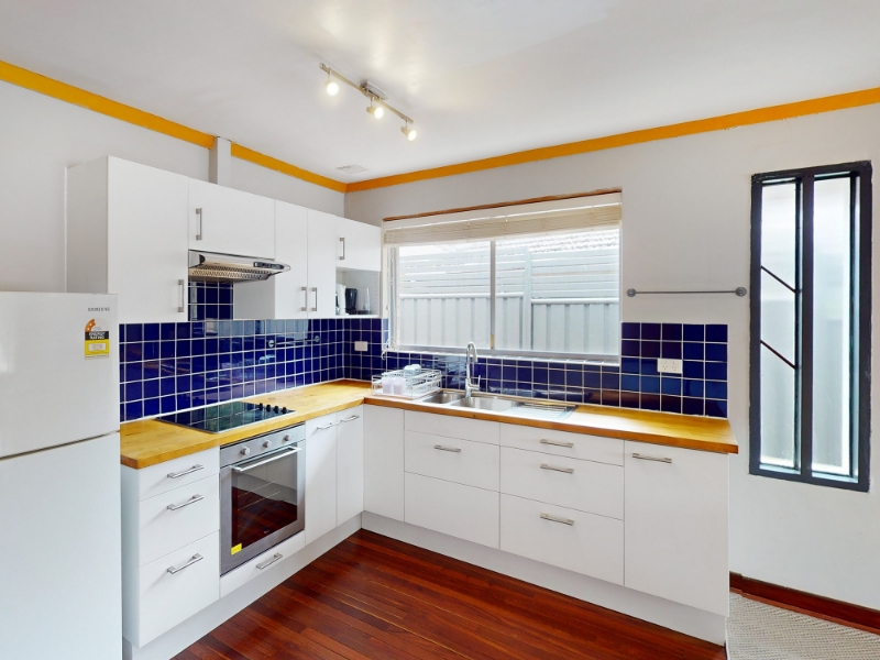 509A Leach Highway, BATEMAN Townhouse for rent Listed by Ellie Spiegl