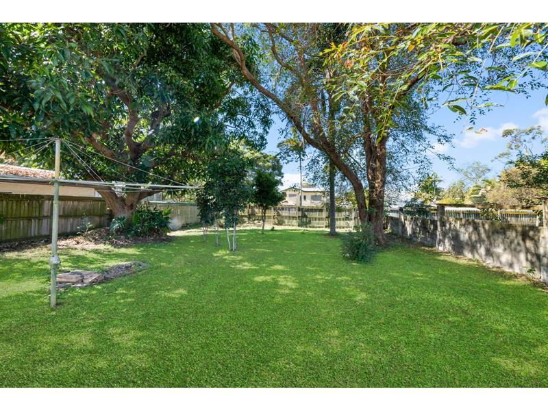 Ray White Woody Point Rentals & Application Form Ray White Woody