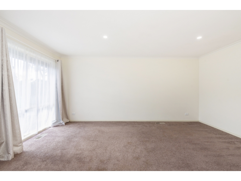 1/30 Hadlow Drive, WANTIRNA Apartment for rent Listed by Shelby