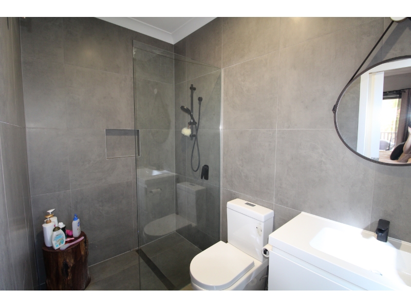 11 Mulgrave Crescent, VARSITY LAKES House for rent Listed by Alison Mccabe of Ray White Robina