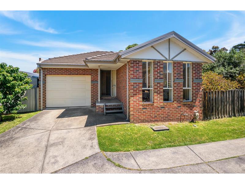 9/4 Palm Grove, KILSYTH House for rent Listed by Leasing of Ray White