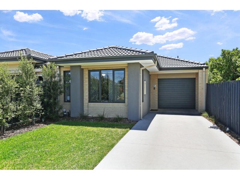 Rental properties & online application form