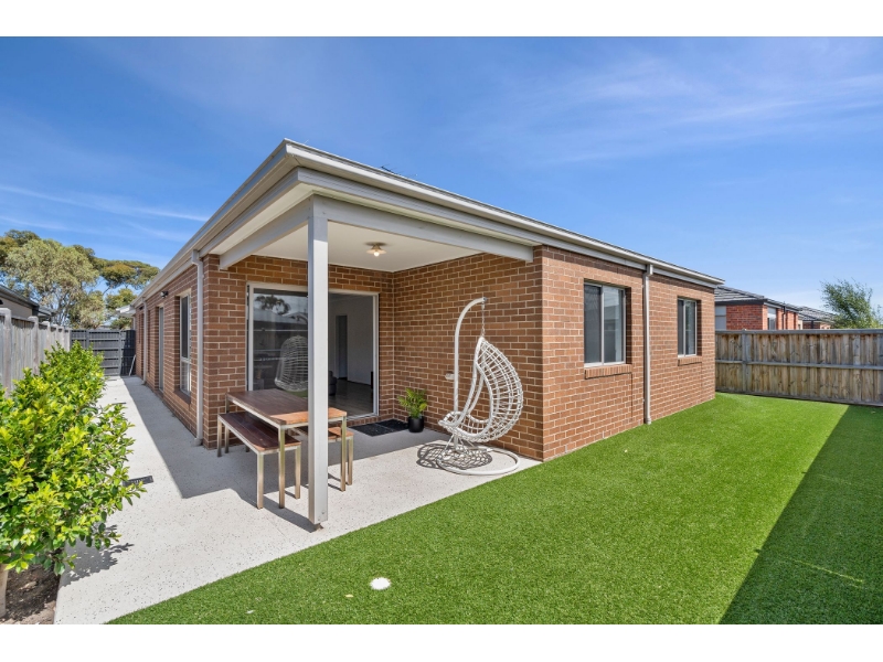 41 Blackwood Road, LARA House for rent Listed by Lachlan Mccraw of