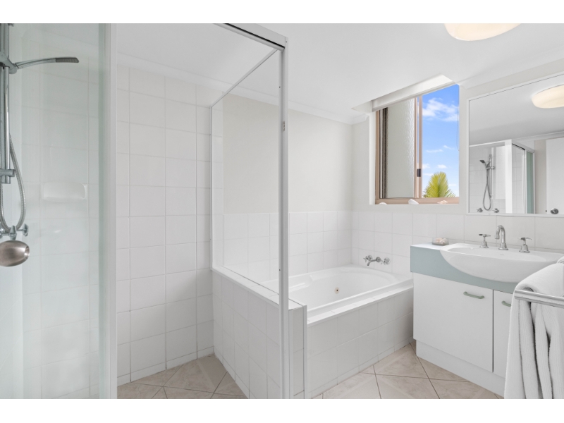 Unit 4/9 McIlwraith Street, MOFFAT BEACH Apartment for rent Listed by