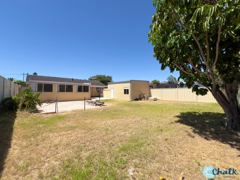 7 Dawlish Way, WARNBRO House for rent Listed by Chalk Rentals of