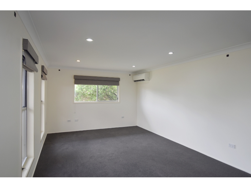 64 Bradford Road, TELINA House for rent Listed by Concierge Gladstone