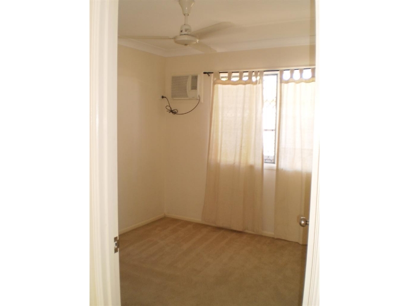 15 Lomond Street, KIRWAN House for rent Listed by Helen Munro