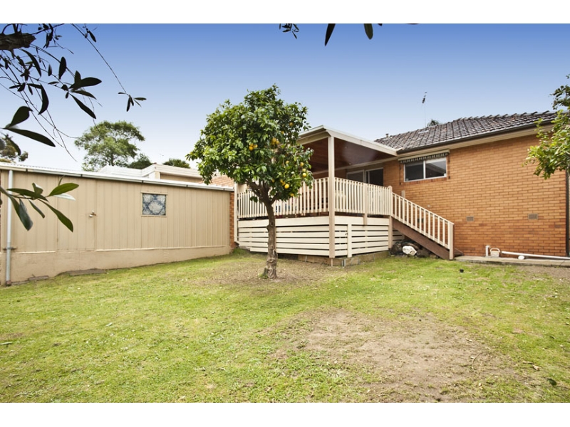 5 Cootamundra Drive, WHEELERS HILL House for rent Listed by Stephanie