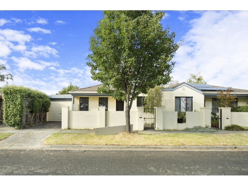 4 Doonga Avenue, MOORABBIN House for rent Listed by Leasing Team of
