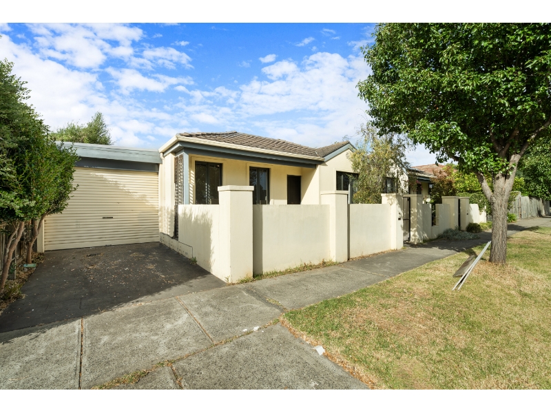 4 Doonga Avenue, MOORABBIN House for rent Listed by Leasing Team of