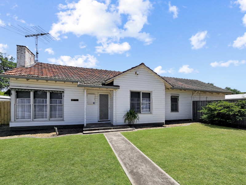 27 Hendy Street, CORIO House for rent Listed by Kimbaley Martin of