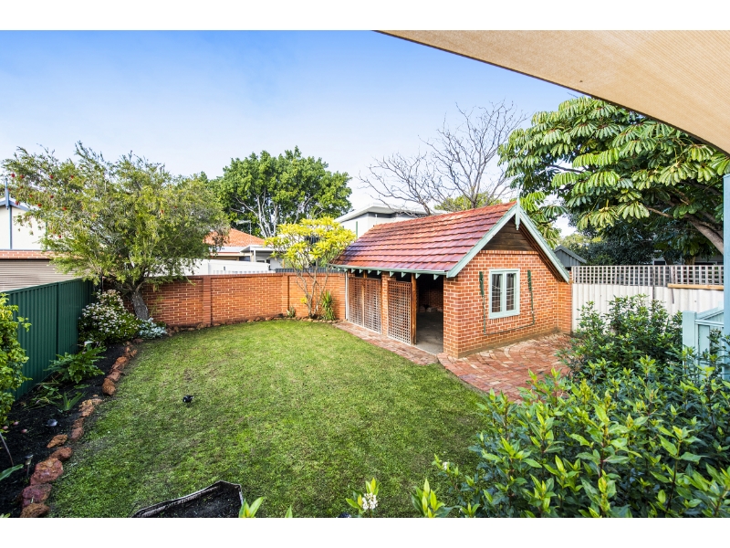 32 Monash Avenue, NEDLANDS House for rent Listed by Welsh Property