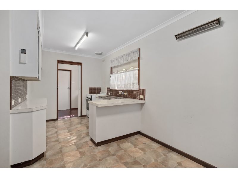 1/136 Retreat Road, SPRING GULLY Apartment for rent Listed by Sam
