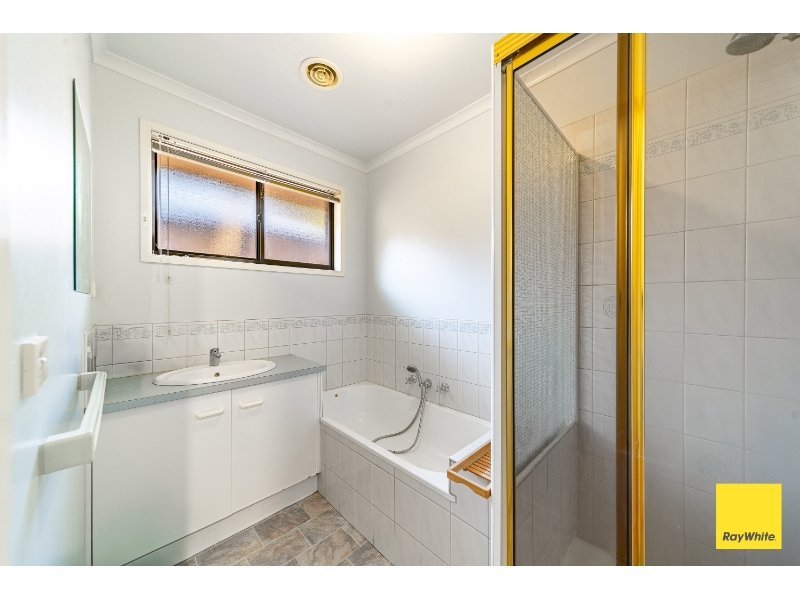 14 Friswell Avenue, FLORA HILL House for rent Listed by Arabella