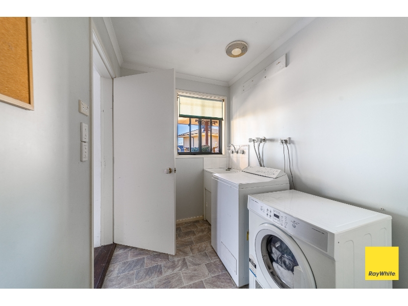 14 Friswell Avenue, FLORA HILL House for rent Listed by Arabella