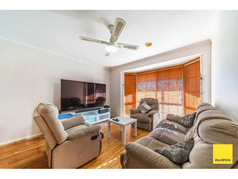 14 Friswell Avenue, FLORA HILL House for rent Listed by Arabella