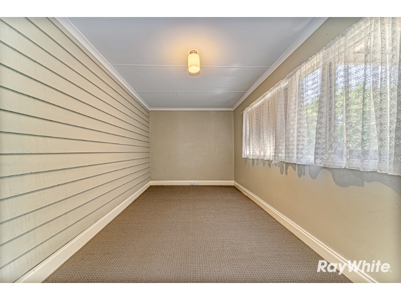 42 Milroy Street, BENDIGO House for rent Listed by Sam Gwynne of Ray