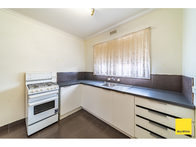 4/2 Sandhust Road, CALIFORNIA GULLY House for rent Listed by Sam