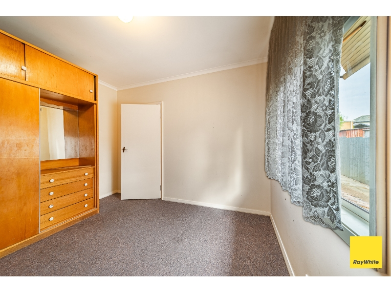 4/2 Sandhust Road, CALIFORNIA GULLY House for rent Listed by Sam