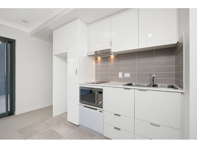 501/111 Quay Street, BRISBANE CITY Apartment for rent Listed by Ray