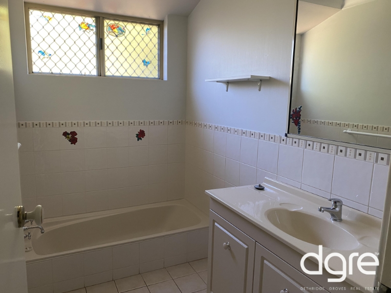 5/208 Burslem Drive, MADDINGTON House for rent Listed by Ana Ramic of